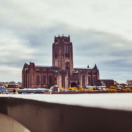 Serviced Apartment In Liverpool City Centre - Free Parking - Balcony - By Happy Days 외부 사진